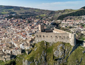 Castello-Normanno-Svevo-Angioino-365-giorni-in-puglia