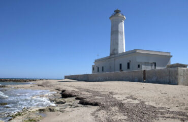 Faro-di-San-Cataldo-365-giorni-in-puglia