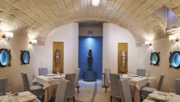 Ristorante-Nettuno-Otranto-365-giorni-in-Puglia